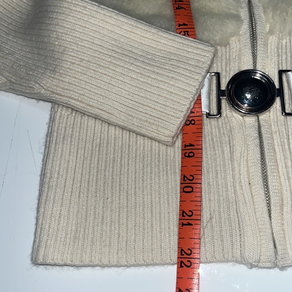 White House Black Market Ivory Belted Faux Fur Wool Sweater Jacket Full Zip XS - Picture 8 of 9